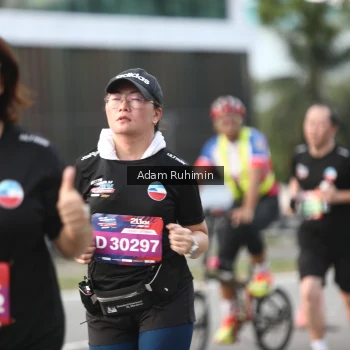 Runner Photo 3575888