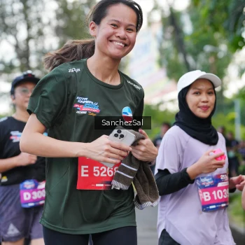 Runner Photo 3575890