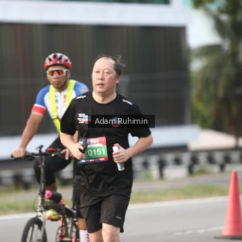 Runner Photo 3575905