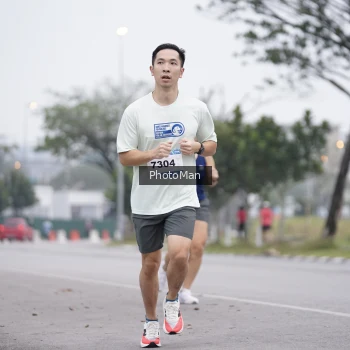 Runner Photo 3575935
