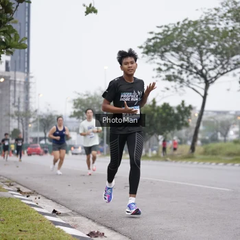 Runner Photo 3575964