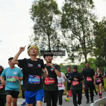 Runner Photo 3575975