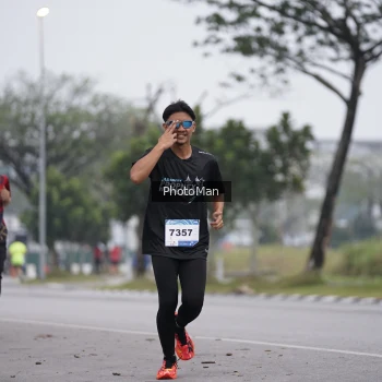 Runner Photo 3575983