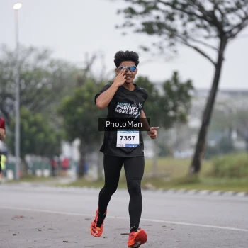 Runner Photo 3575987