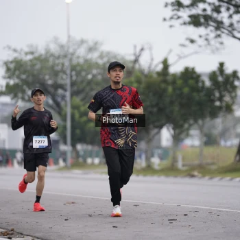 Runner Photo 3576002