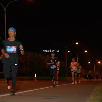 Runner Photo 3576003