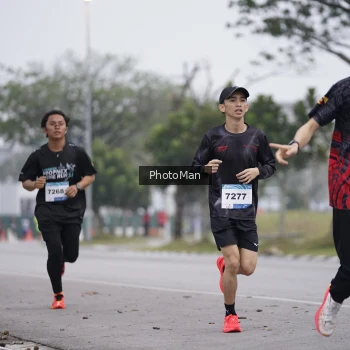 Runner Photo 3576013