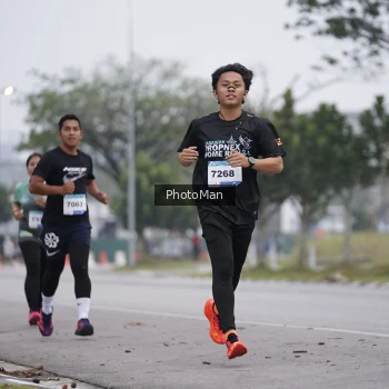 Runner Photo 3576031