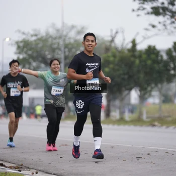 Runner Photo 3576042