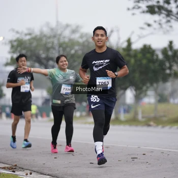 Runner Photo 3576045