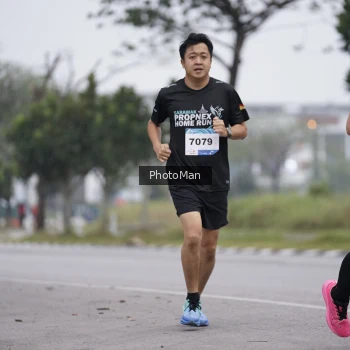 Runner Photo 3576123