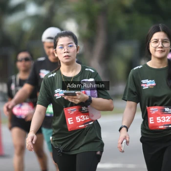 Runner Photo 3576125