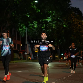 Runner Photo 3576168