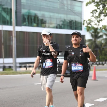 Runner Photo 3576199