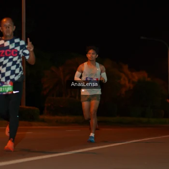 Runner Photo 3576298