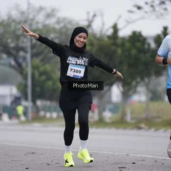 Runner Photo 3576314