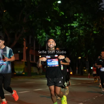 Runner Photo 3576359
