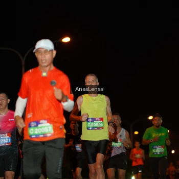 Runner Photo 3576625