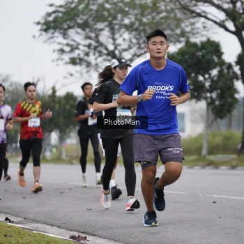 Runner Photo 3576647