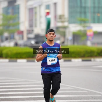 Runner Photo 3576652