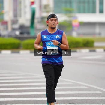 Runner Photo 3576683