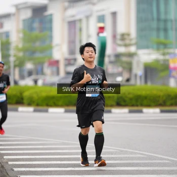 Runner Photo 3576715