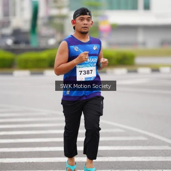 Runner Photo 3576719