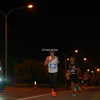 Runner Photo 3576741