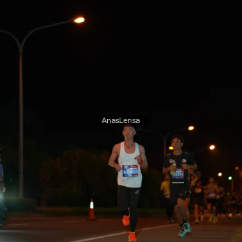 Runner Photo 3576743