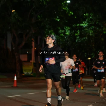 Runner Photo 3576750