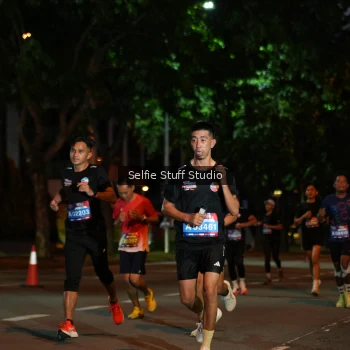 Runner Photo 3576835