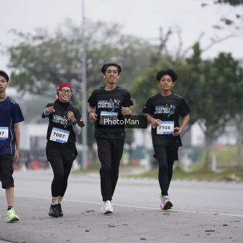 Runner Photo 3576844