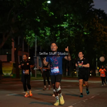 Runner Photo 3576849