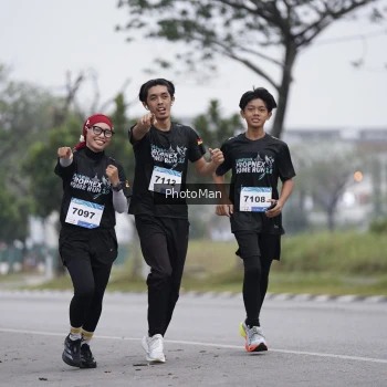 Runner Photo 3576879