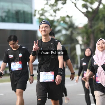 Runner Photo 3576888