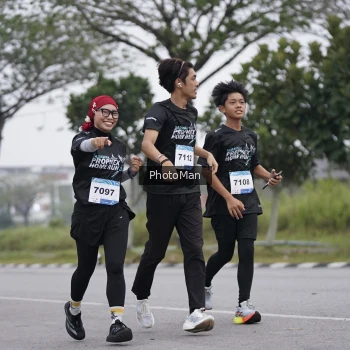 Runner Photo 3576939