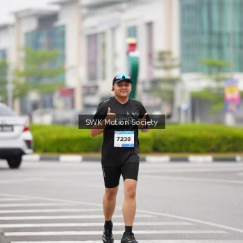Runner Photo 3577135