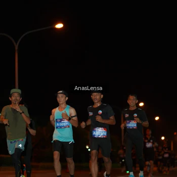 Runner Photo 3577196