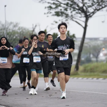 Runner Photo 3577294