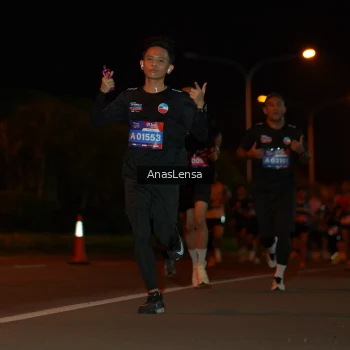 Runner Photo 3577418