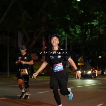 Runner Photo 3577628
