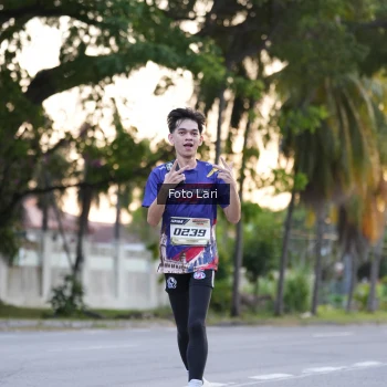 Runner Photo 3577876