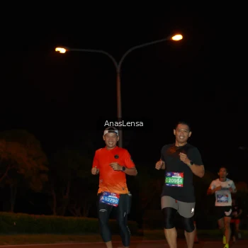 Runner Photo 3577935