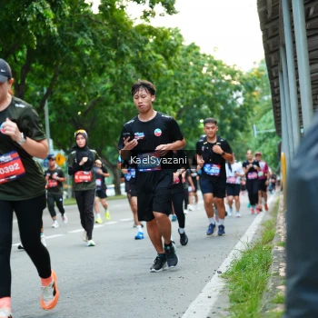Runner Photo 3579670