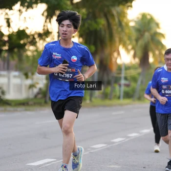 Runner Photo 3580116
