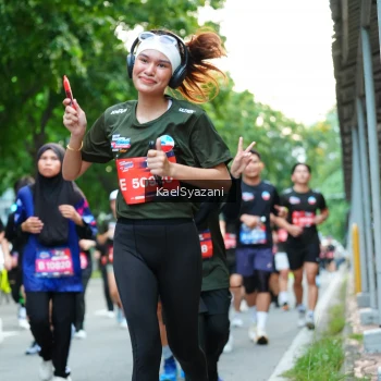 Runner Photo 3581022