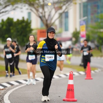 Runner Photo 3581090