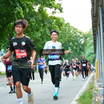 Runner Photo 3581105