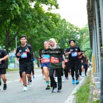 Runner Photo 3581241