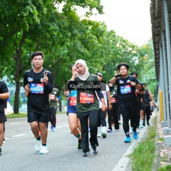 Runner Photo 3581244